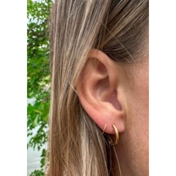 Lilly Fayne Faux Double Hoop Earrings Gold Plated - Picture 5 of 6